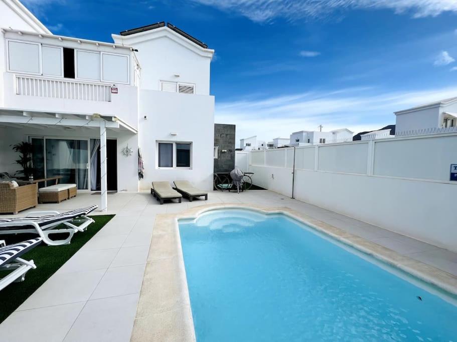 Lovely Villa Sanmar, Heated Pool Playa Blanca  Eksteriør bilde