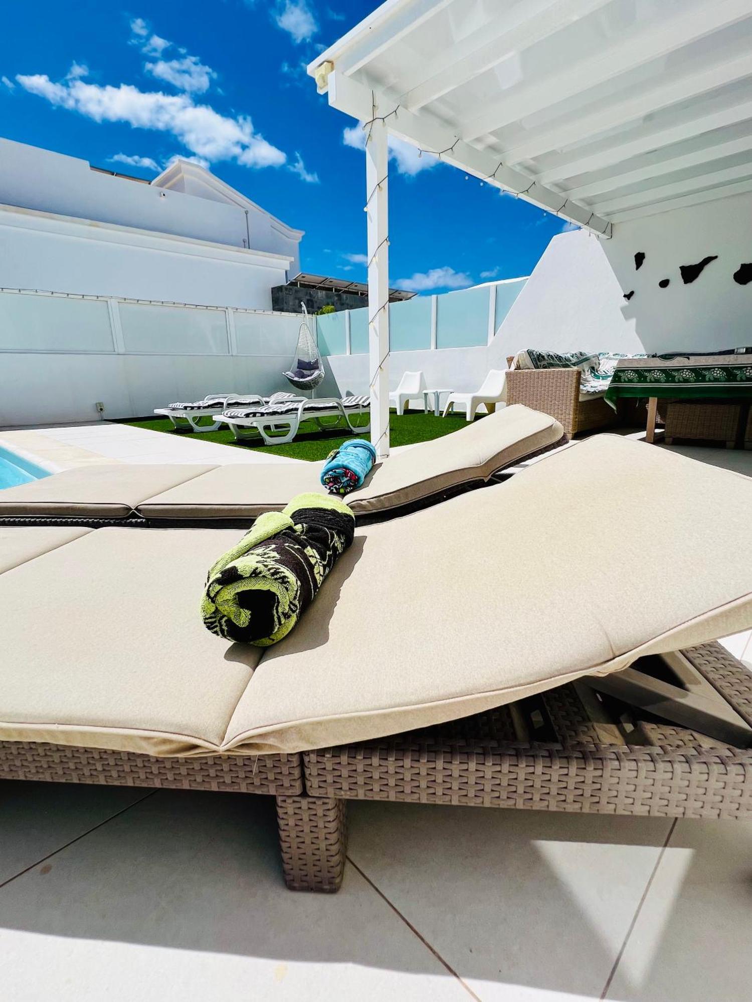 Lovely Villa Sanmar, Heated Pool Playa Blanca  Eksteriør bilde
